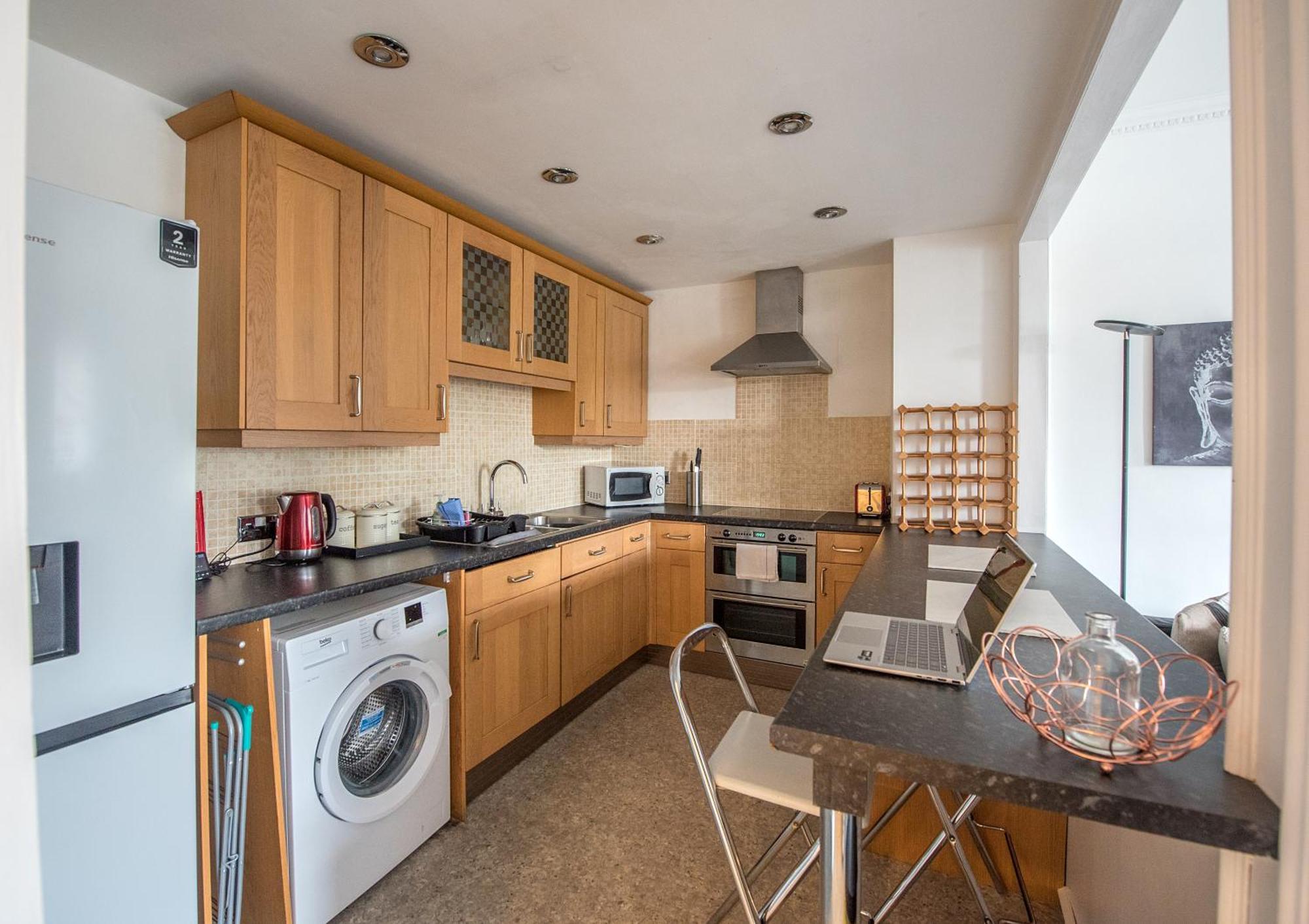 Grosvenor Pad - Lovely 2-Bed Flat - Free On Street Parking Бат Екстериор снимка